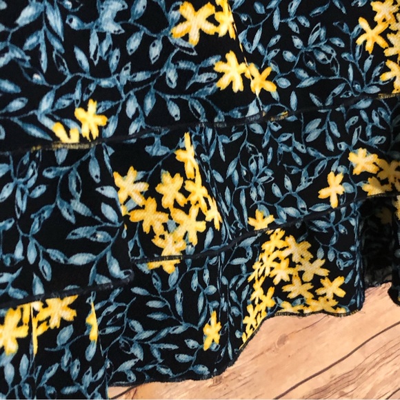 Zara Blue Floral Crop Layered Ruffle Top - Picture 5 of 8